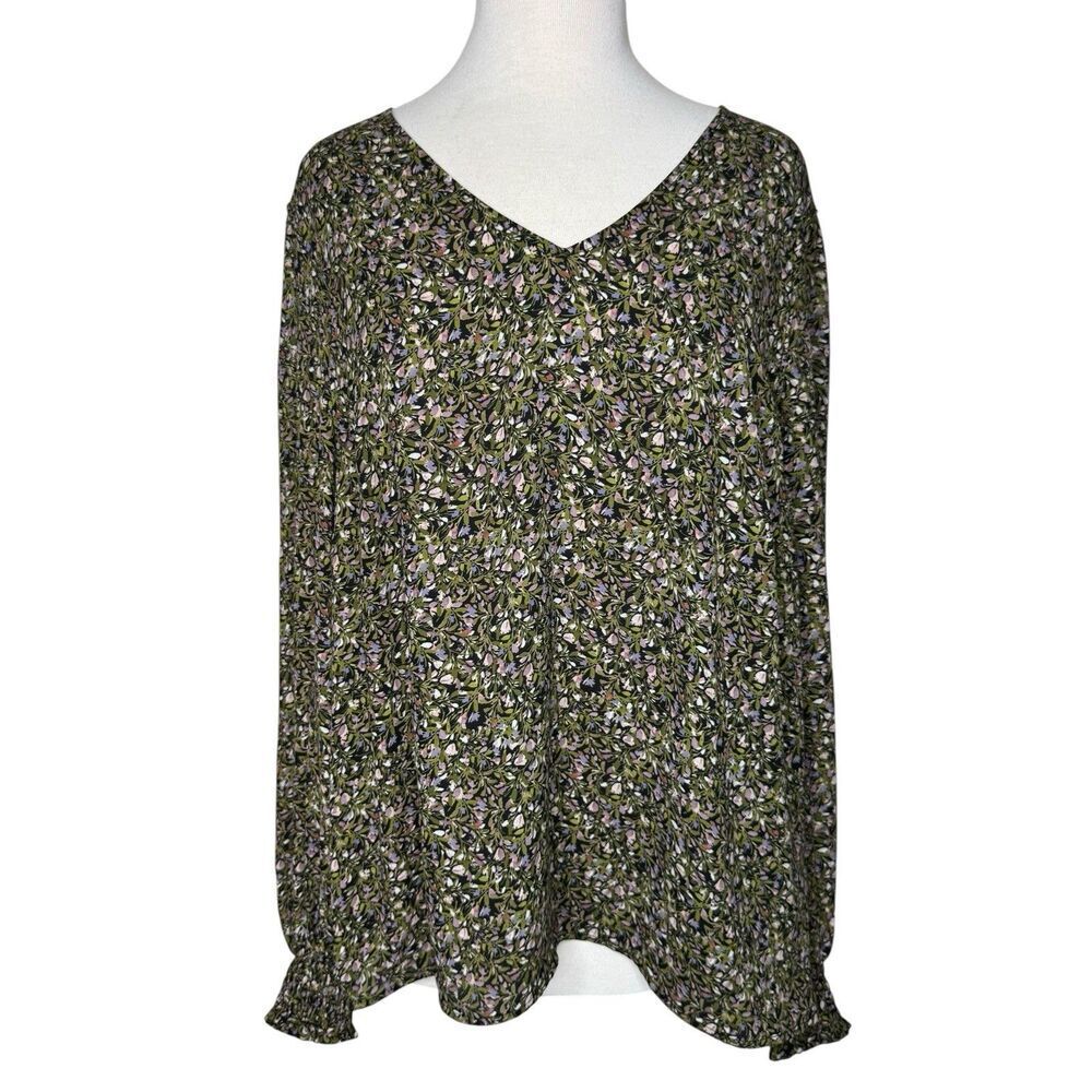Cabi Chorus Ditsy Green Black Floral Blouse Long Sleeve Smocked Cuffs Size XL